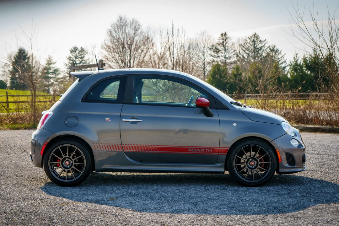 2012 Fiat Abarth 500 - Image 13 of 31