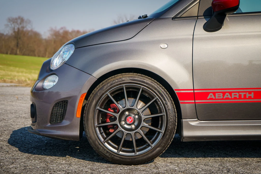 2012 Fiat Abarth 500 - Image 28 of 31