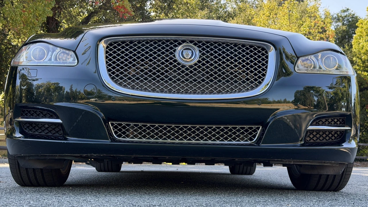 2012 Jaguar X351 XJ - Image 27 of 31