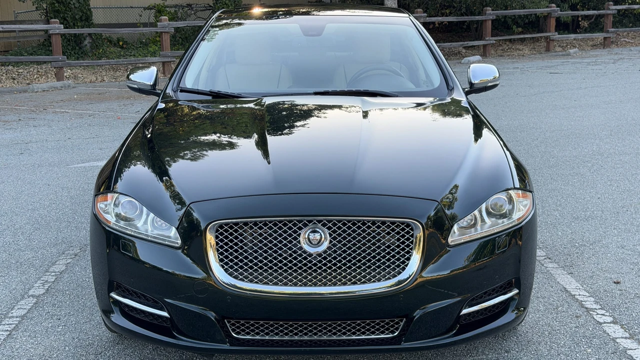 2012 Jaguar X351 XJ - Image 4 of 31