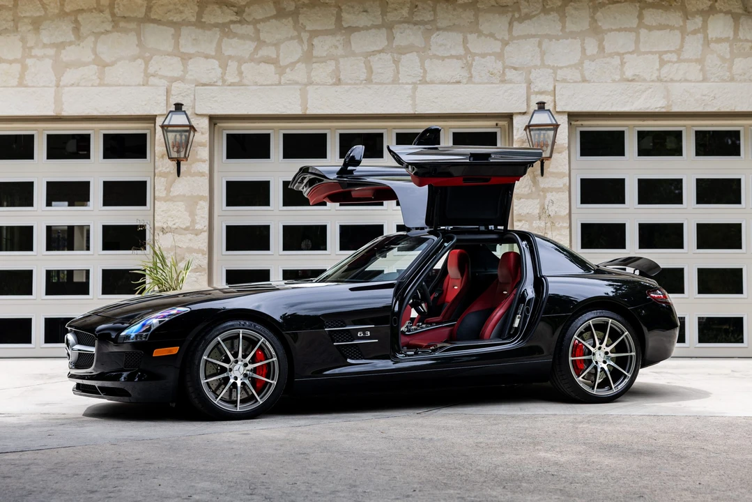 2012 Mercedes-Benz C197 SLS AMG - Image 16 of 31