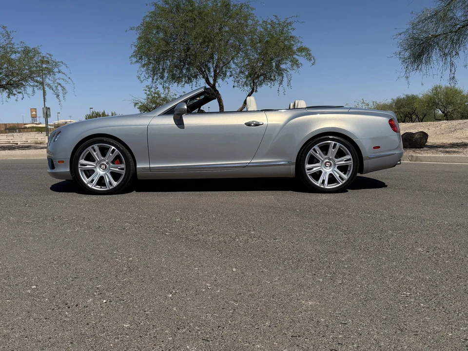 2013 Bentley Continental GTC - Image 10 of 31