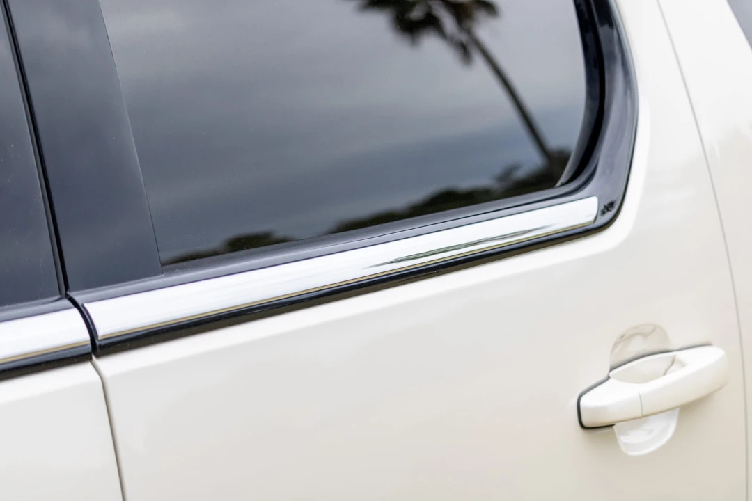 2013 Cadillac Escalade & EXT 3rd Gen - Image 20 of 31