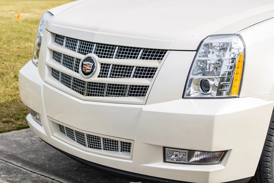 2013 Cadillac Escalade & EXT 3rd Gen - Image 26 of 31