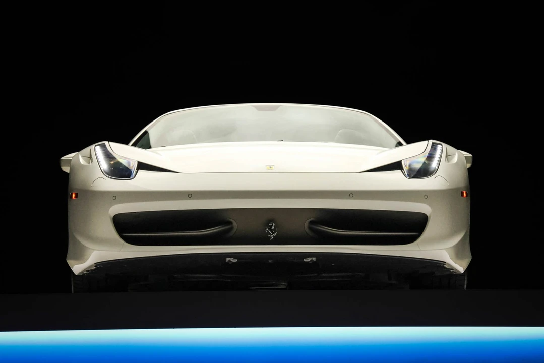 2013 Ferrari 458 Spider - Image 28 of 31