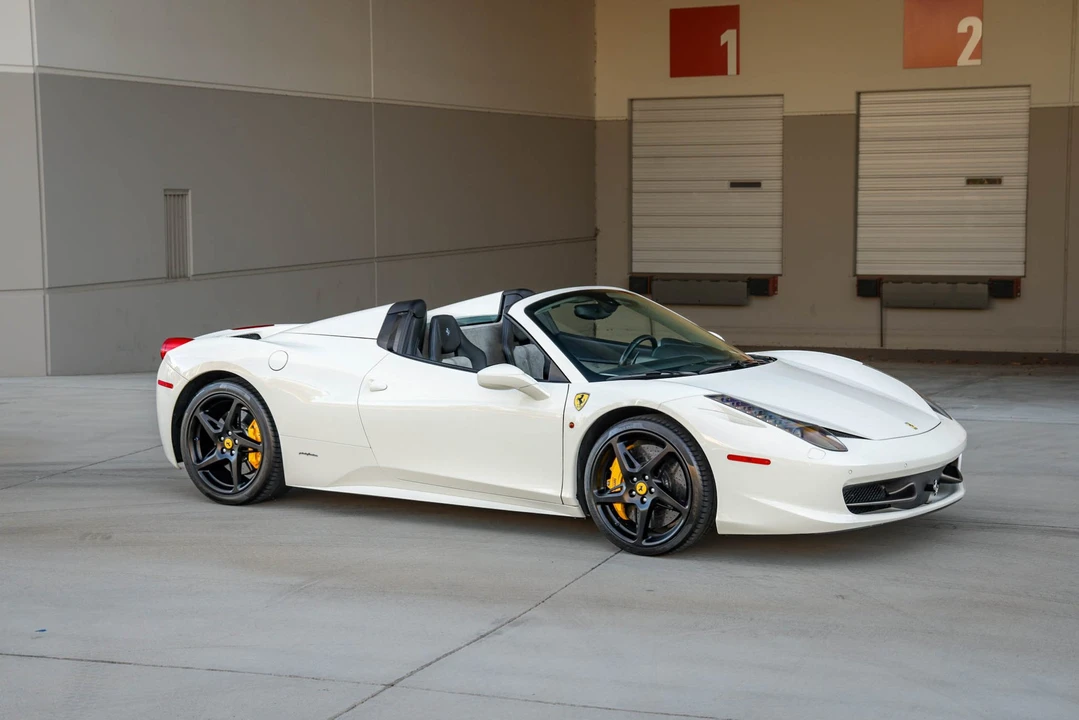 2013 Ferrari 458 Spider - Image 10 of 31