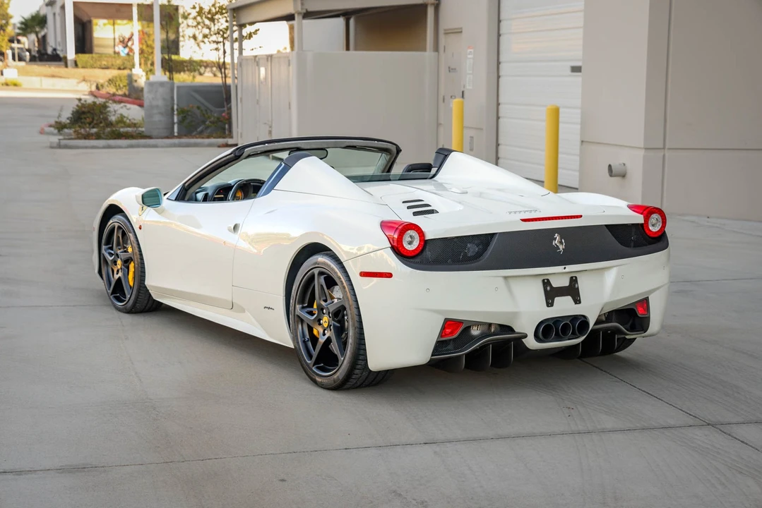 2013 Ferrari 458 Spider - Image 16 of 31