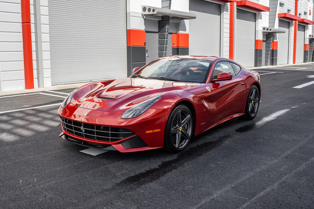 2013 Ferrari F12berlinetta - Image 28 of 31