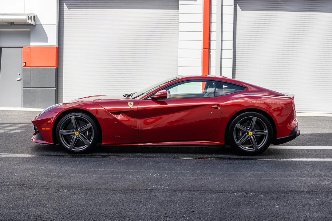2013 Ferrari F12berlinetta - Image 30 of 31