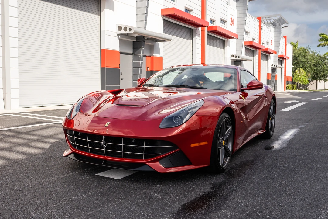 2013 Ferrari F12berlinetta - Image 27 of 31