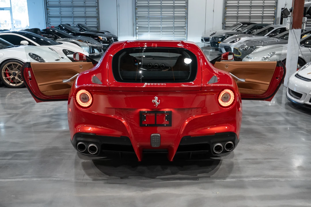 2013 Ferrari F12berlinetta - Image 22 of 31