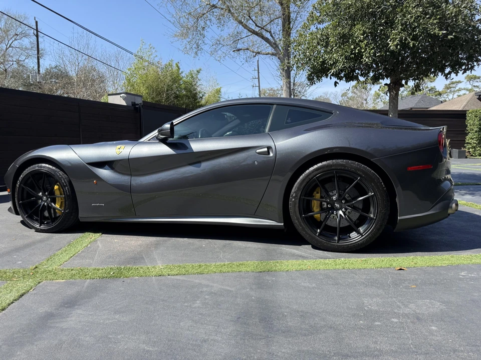 2013 Ferrari F12berlinetta - Image 10 of 31