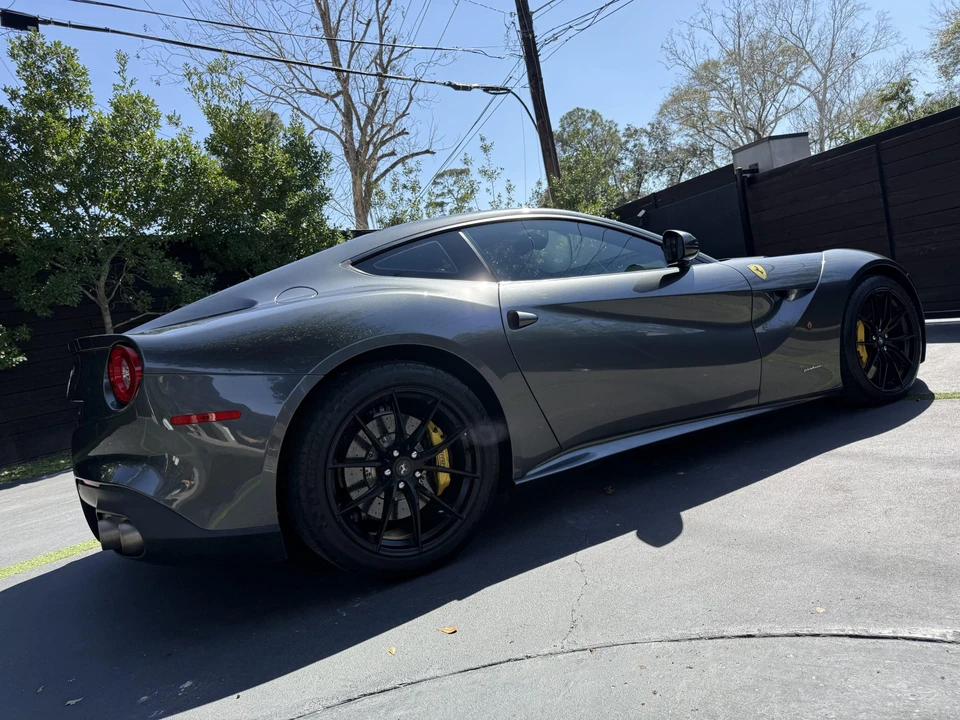 2013 Ferrari F12berlinetta - Image 19 of 31