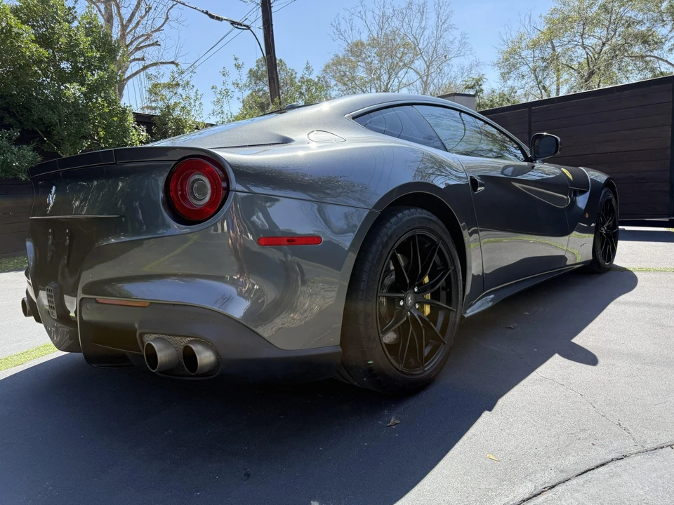 2013 Ferrari F12berlinetta - Image 18 of 31
