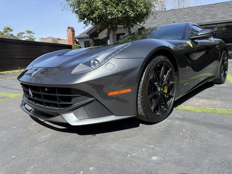 2013 Ferrari F12berlinetta - Image 4 of 31