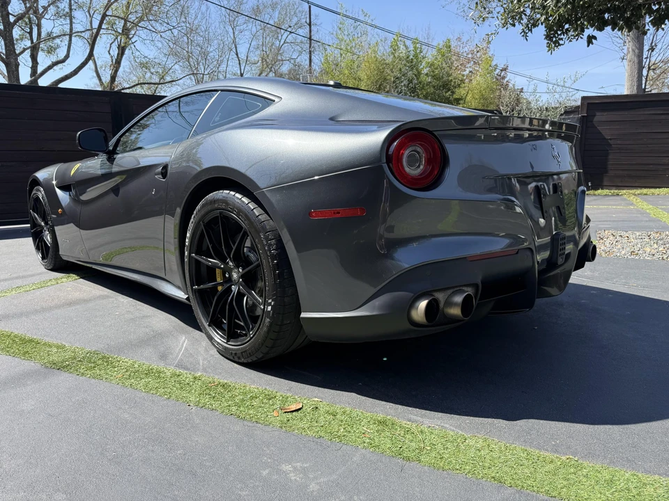 2013 Ferrari F12berlinetta - Image 12 of 31