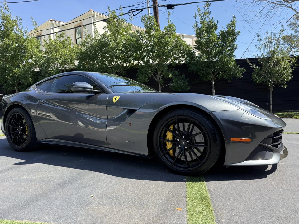 2013 Ferrari F12berlinetta - Image 22 of 31
