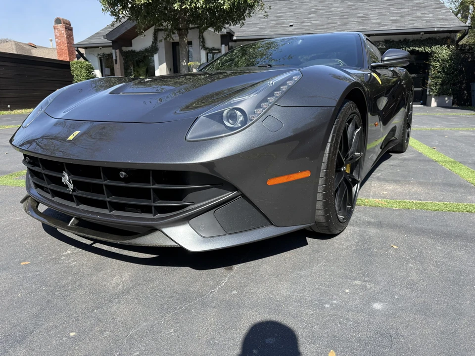 2013 Ferrari F12berlinetta - Image 3 of 31
