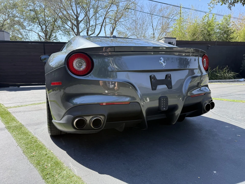 2013 Ferrari F12berlinetta - Image 14 of 31