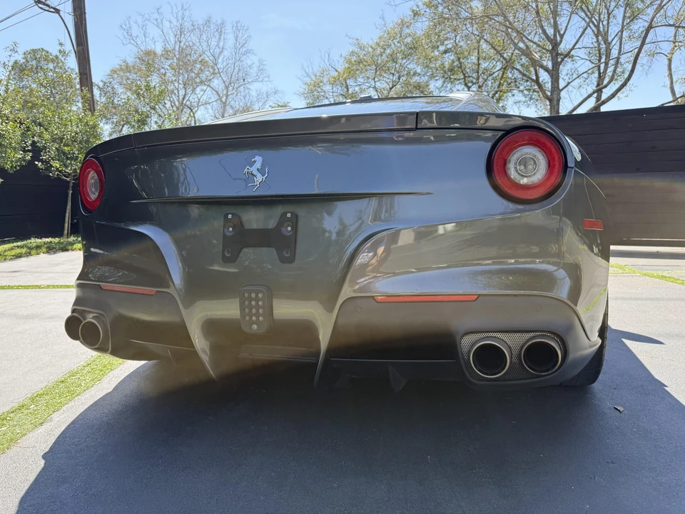 2013 Ferrari F12berlinetta - Image 16 of 31