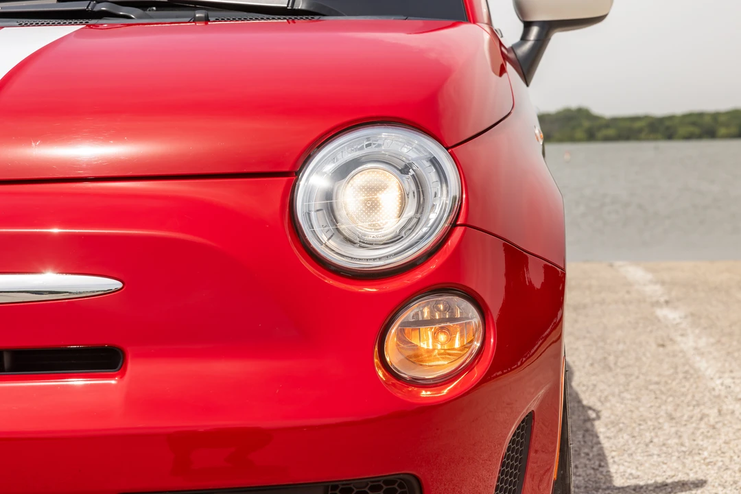 2013 Fiat Abarth 500 - Image 12 of 31