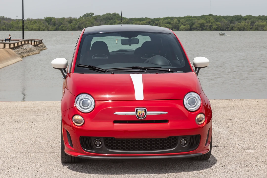 2013 Fiat Abarth 500 - Image 3 of 31