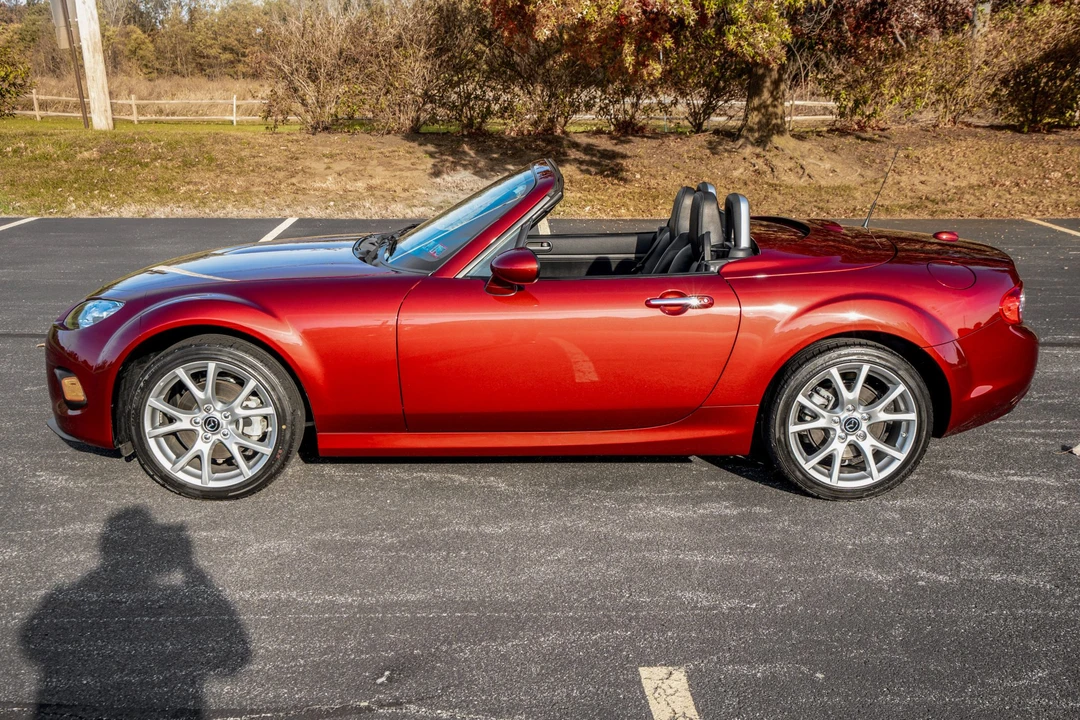 2013 Mazda NC MX-5 Miata - Image 3 of 31