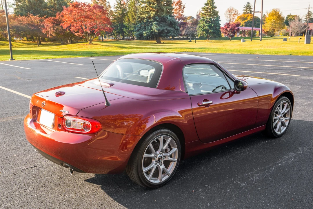 2013 Mazda NC MX-5 Miata - Image 14 of 31