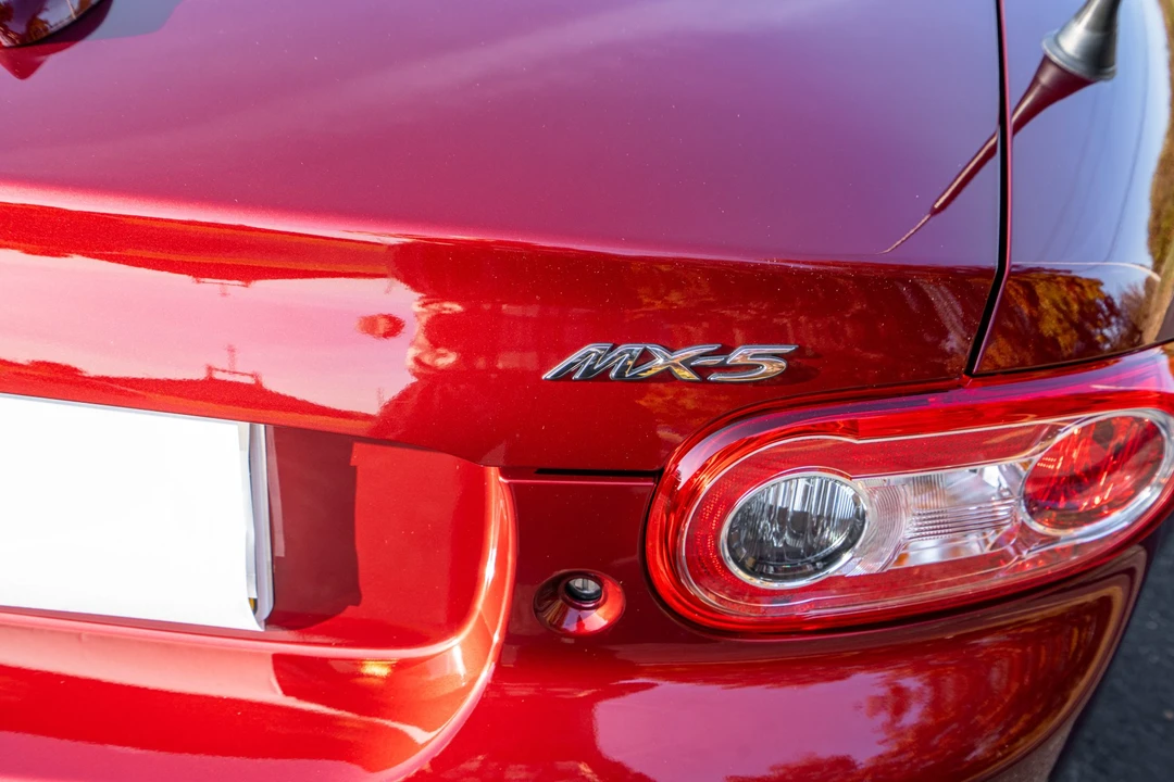 2013 Mazda NC MX-5 Miata - Image 27 of 31