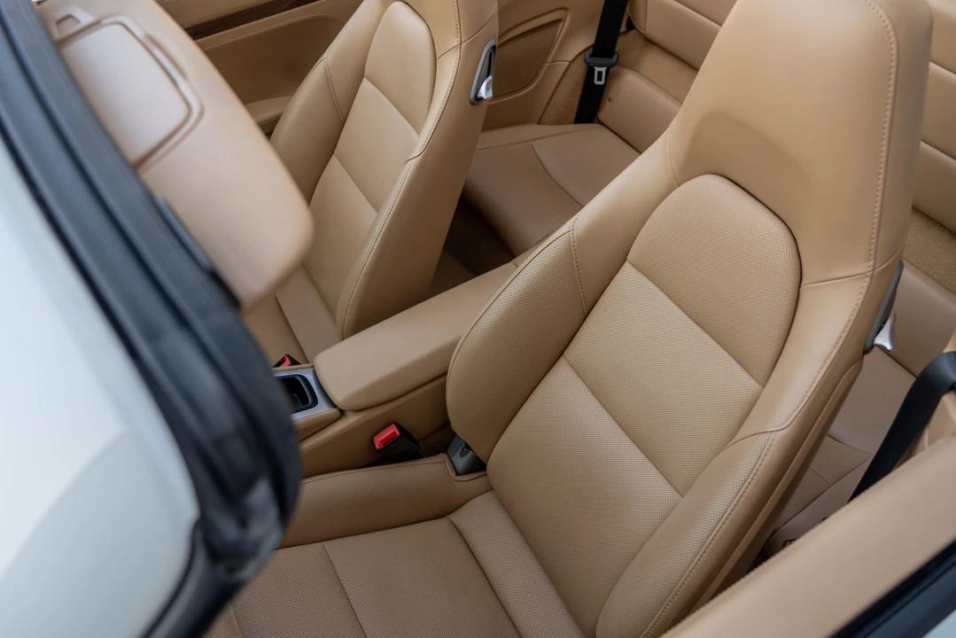 2013 Porsche 991 Carrera - Image 29 of 31