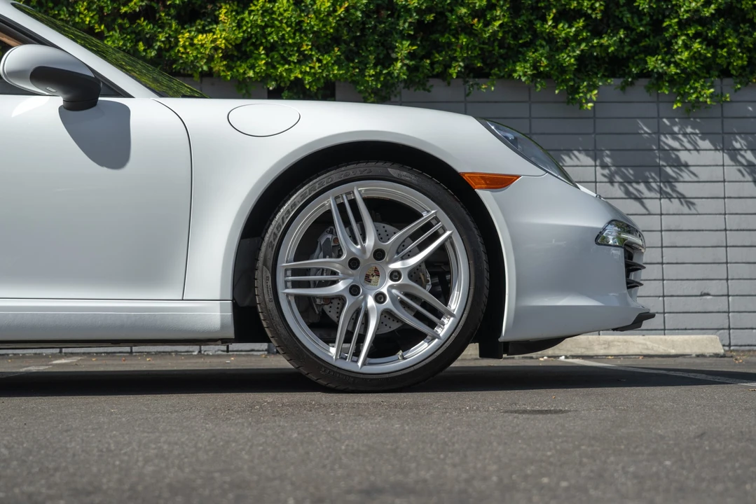 2013 Porsche 991 Carrera - Image 19 of 31
