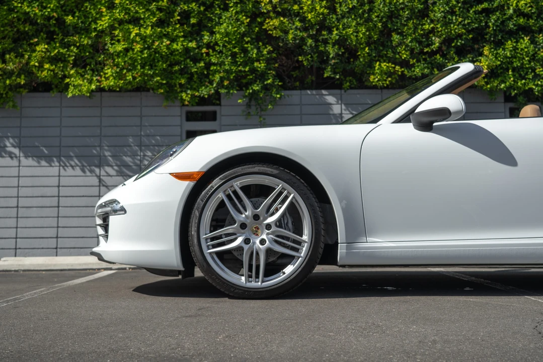 2013 Porsche 991 Carrera - Image 20 of 31