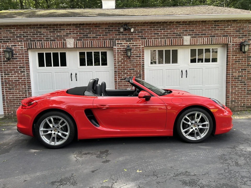 2013 Porsche 981 Boxster - Image 13 of 31