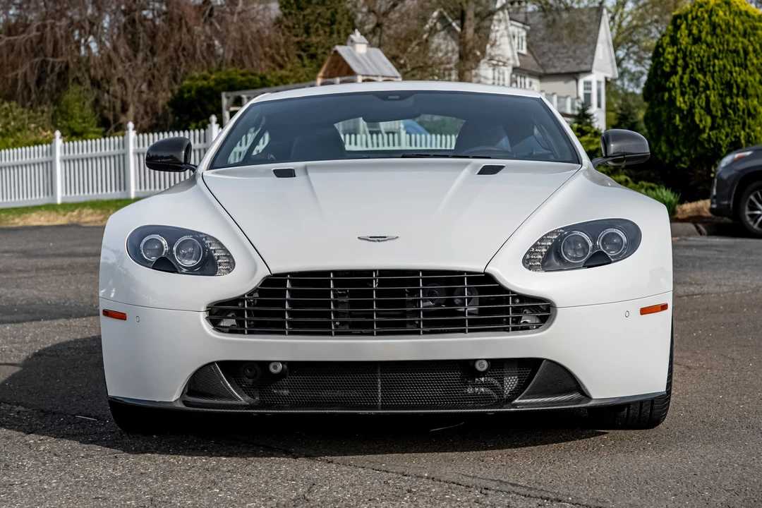 2014 Aston Martin V8 Vantage (2006-2017) - Image 4 of 31