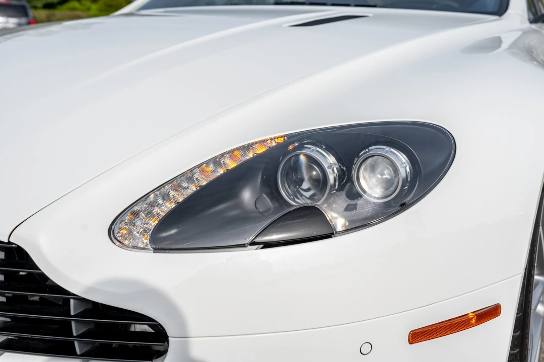 2014 Aston Martin V8 Vantage (2006-2017) - Image 21 of 31