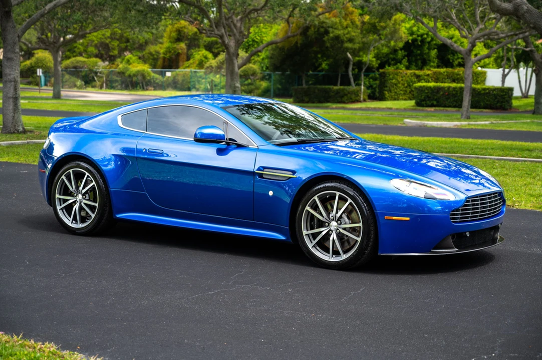 2014 Aston Martin V8 Vantage (2006-2017) - Image 28 of 31