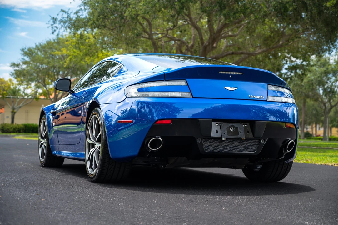 2014 Aston Martin V8 Vantage (2006-2017) - Image 17 of 31