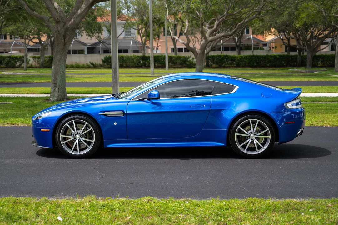 2014 Aston Martin V8 Vantage (2006-2017) - Image 13 of 31