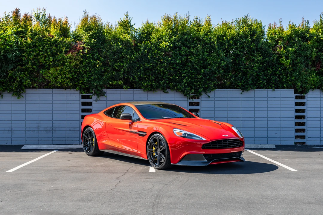 2014 Aston Martin Vanquish 2nd Gen - Image 7 of 31