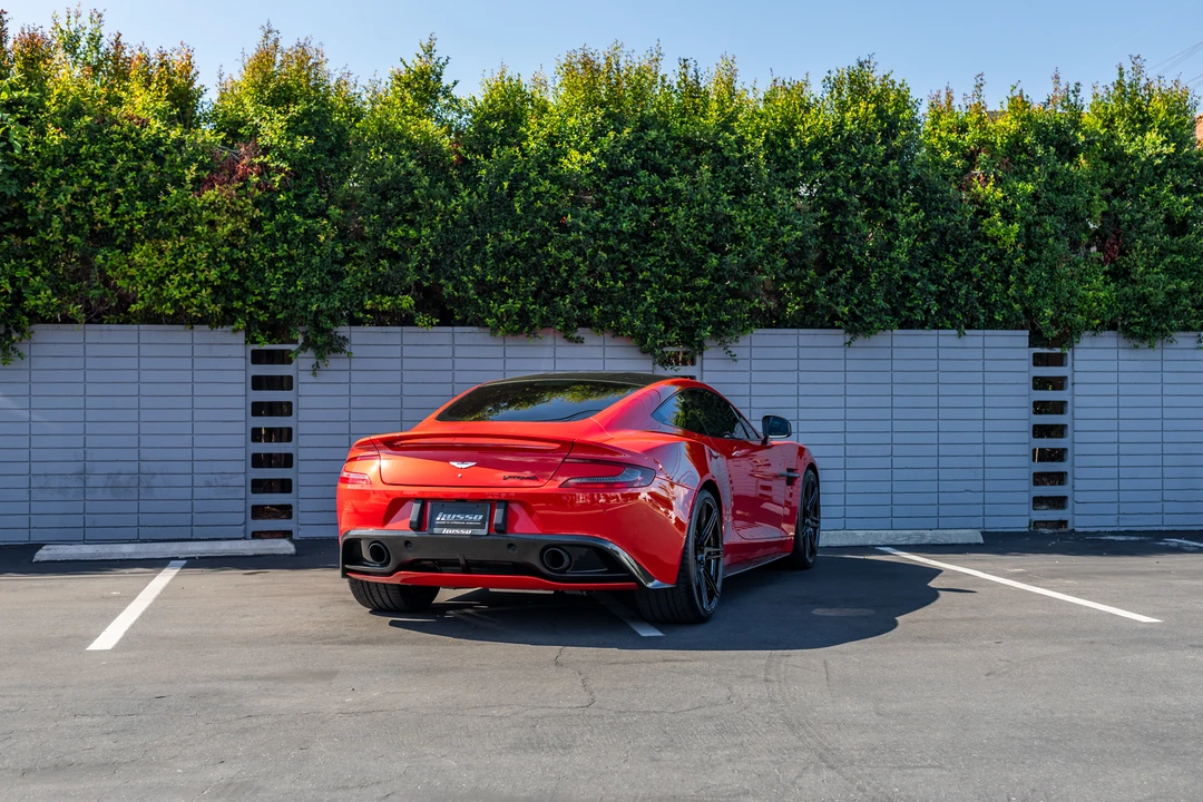 2014 Aston Martin Vanquish 2nd Gen - Image 11 of 31