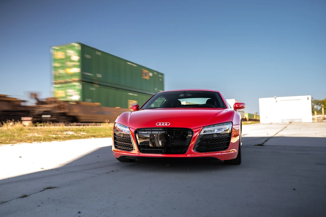2014 Audi 42 R8 - Image 14 of 31