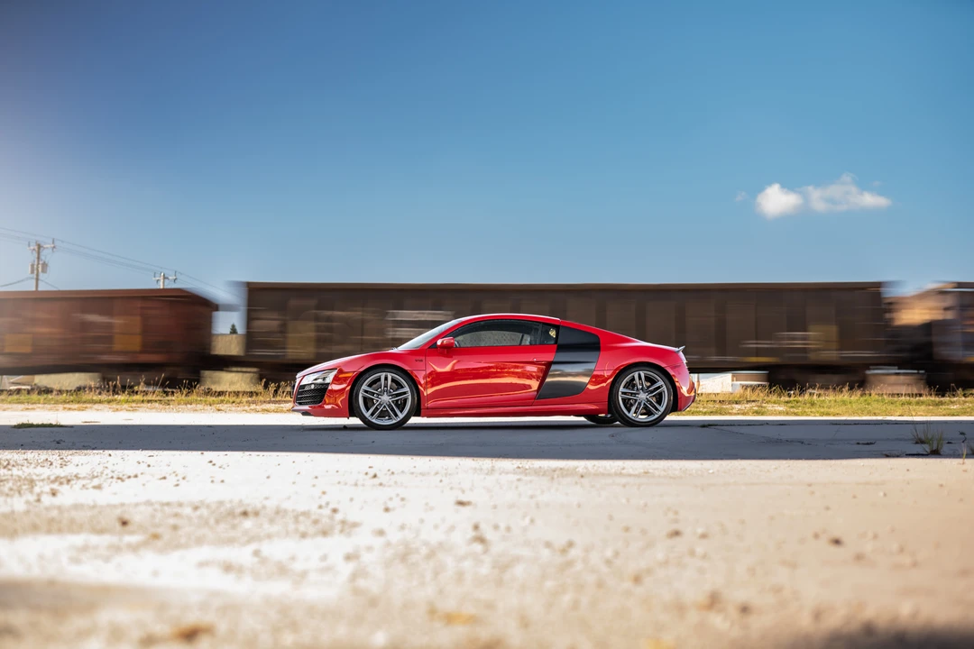 2014 Audi 42 R8 - Image 30 of 31