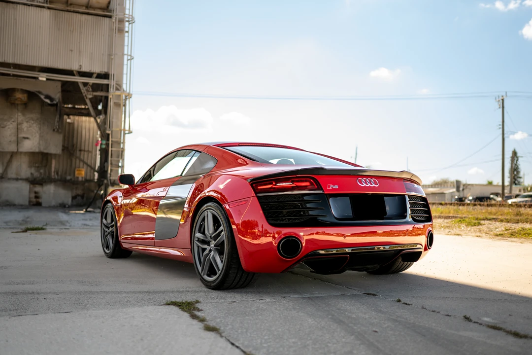 2014 Audi 42 R8 - Image 19 of 31