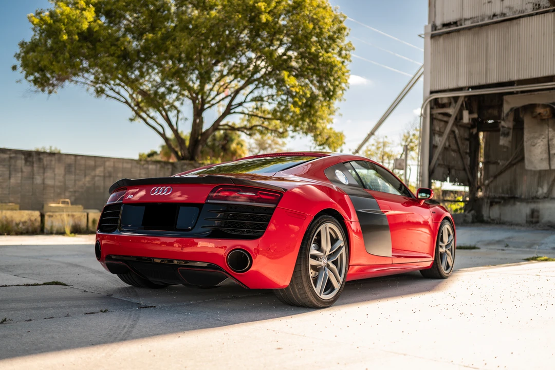 2014 Audi 42 R8 - Image 21 of 31