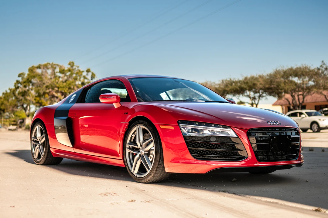 2014 Audi 42 R8 - Image 25 of 31