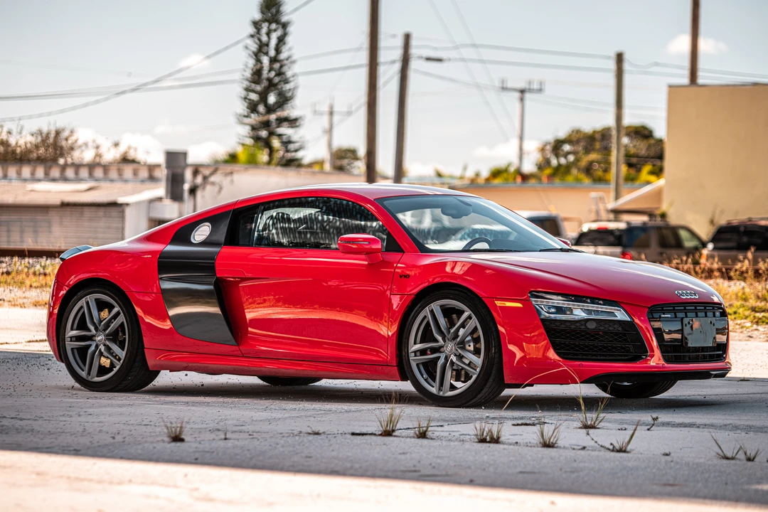 2014 Audi 42 R8 - Image 11 of 31