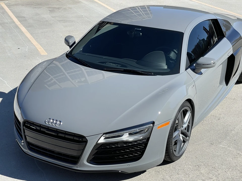 2014 Audi 42 R8 - Image 26 of 31