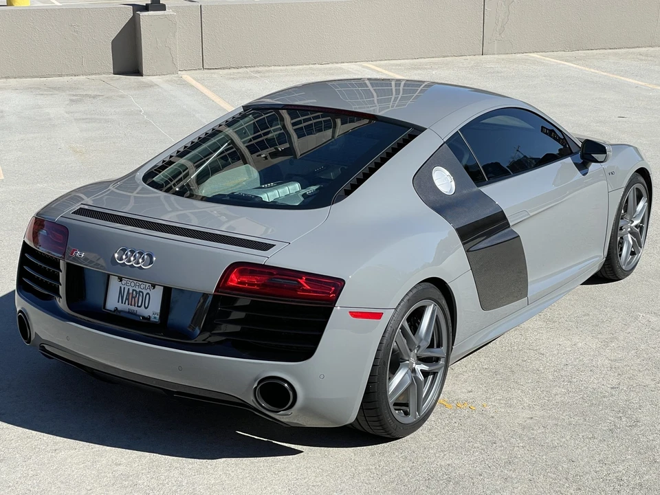 2014 Audi 42 R8 - Image 20 of 31