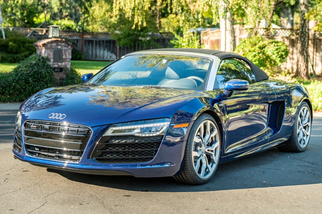 2014 Audi 42 R8 - Image 2 of 31