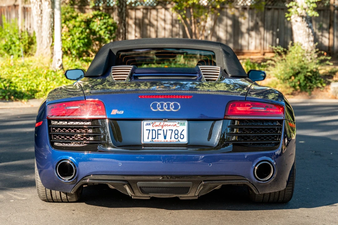 2014 Audi 42 R8 - Image 11 of 31